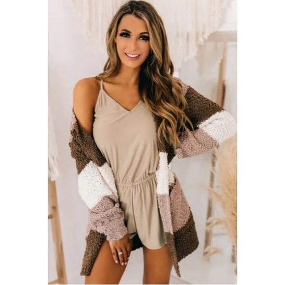 LAST ONE! Plus Size JASMINE Colorblock Popcorn Cardigan - Picture 4 of 4